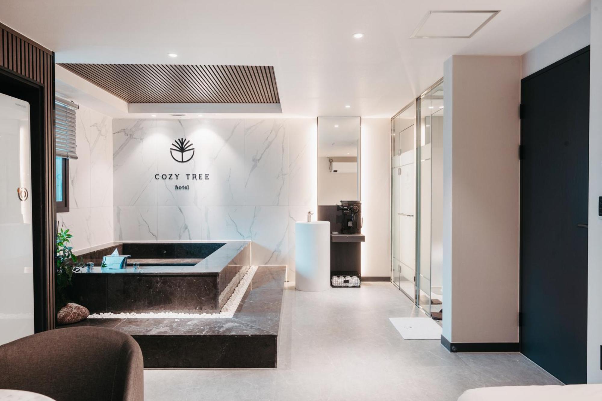Cozy Tree Hotel Seomyeon Busan Værelse billede